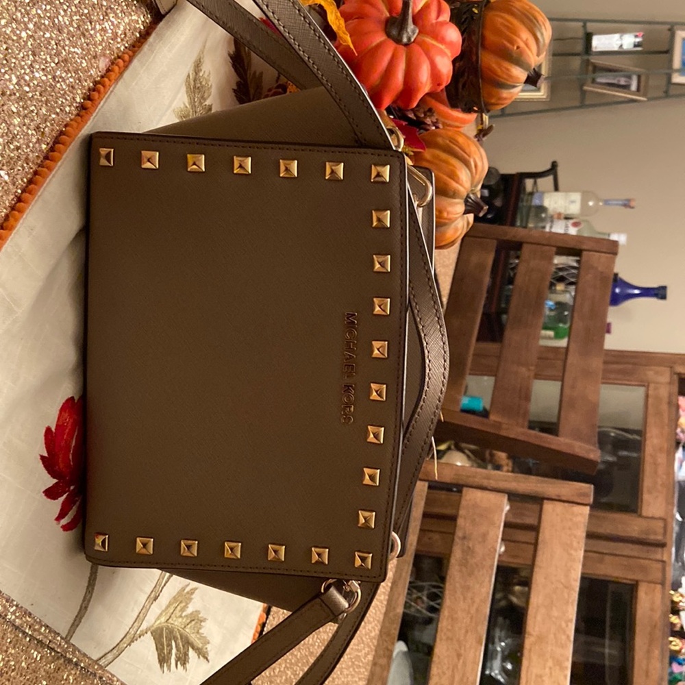 Michael Kors crossbody bag
